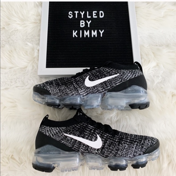Nike AIR Vapormax Flyknit Sneakers Shoes - Picture 10 of 12